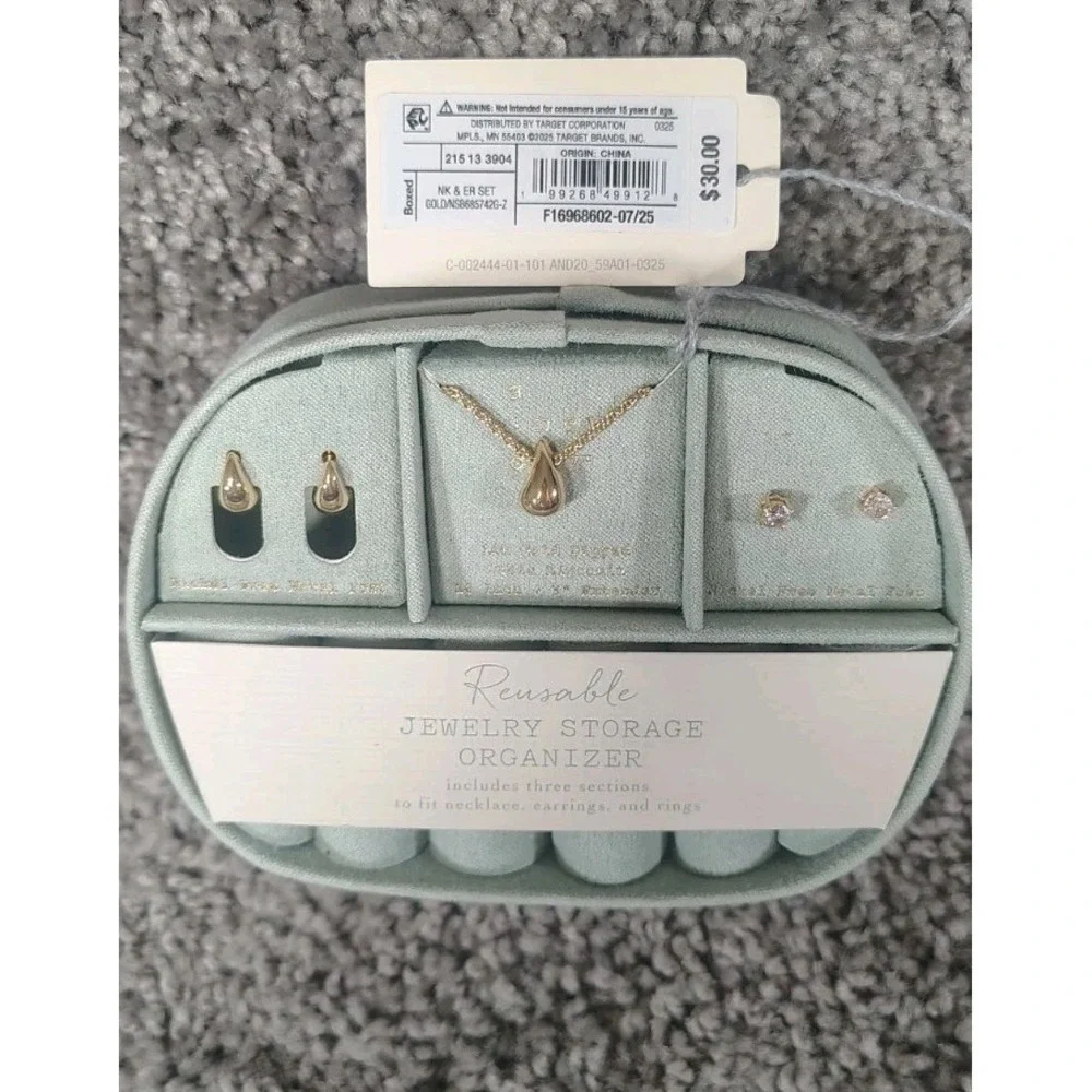A New Day Reusable Jewelry Storage Earring And Necklace Set